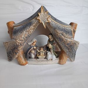 Nativity Scene Figurine with Star